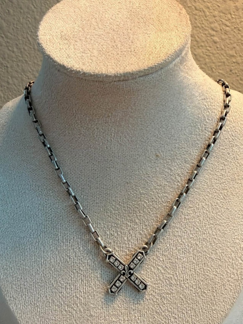 French Kande Antique Sterling Silver French Kiss Necklace